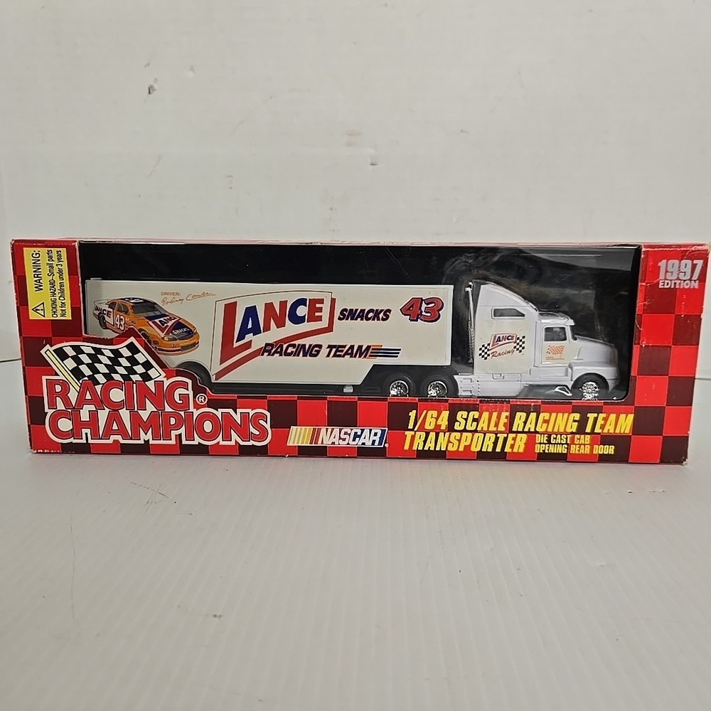 Racing Champions 1:64 Lance Snacks 43 Rodney Combs Transporter Diecast 3400